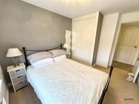 3 bedroom Town house for sale in Rosemary Gardens, Bourne, PE10