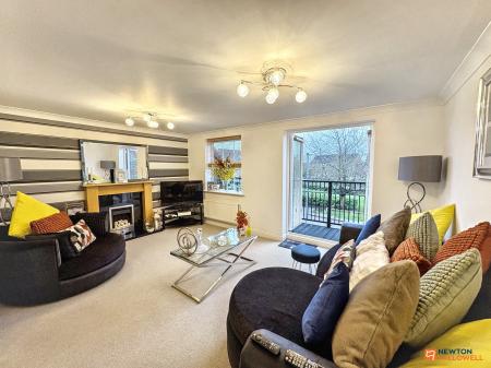 3 bedroom Town house for sale in Rosemary Gardens, Bourne, PE10