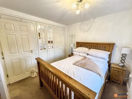 3 bedroom Town house for sale in Rosemary Gardens, Bourne, PE10