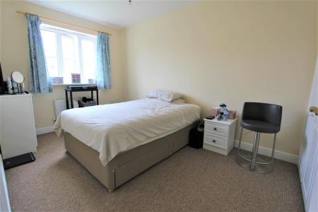 3 bedroom Terraced House for sale in The Pollards, Bourne, PE10