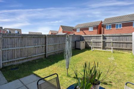 3 bedroom End of terrace house for sale in Taunton Road, Bourne, PE10