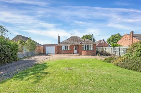 Elm Avenue, Witham on the Hill, Bourne, PE10