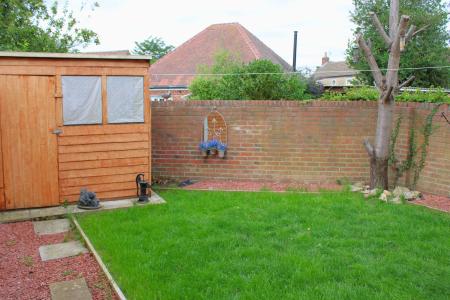 3 bedroom Semi-detached house for sale in Church Street, Kirton Lindsey, DN21