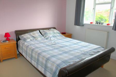 3 bedroom Semi-detached house for sale in Church Street, Kirton Lindsey, DN21