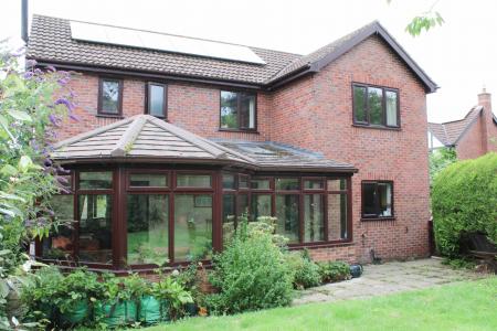4 bedroom Detached house for sale in Church Street, Elsham, Brigg, DN20
