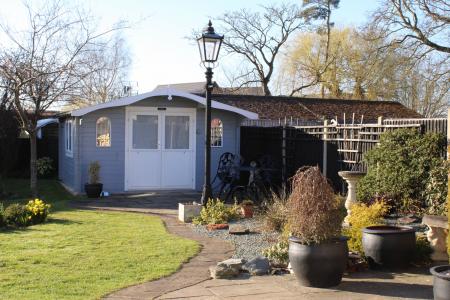 4 bedroom Detached house for sale in Cooks Lane, Nettleton, LN7