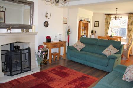 4 bedroom Detached house for sale in Cooks Lane, Nettleton, LN7