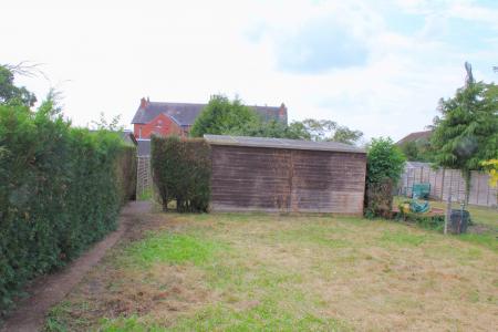 3 bedroom Terraced House for sale in Holme Villas, Wrawby, DN20