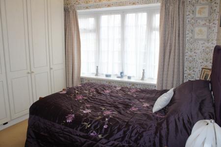 3 bedroom Bungalow for sale in Ings Lane, Hibaldstow, DN20