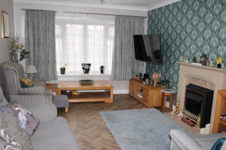 3 bedroom Bungalow for sale in Ings Lane, Hibaldstow, DN20