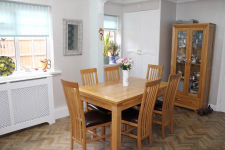 3 bedroom Bungalow for sale in Ings Lane, Hibaldstow, DN20