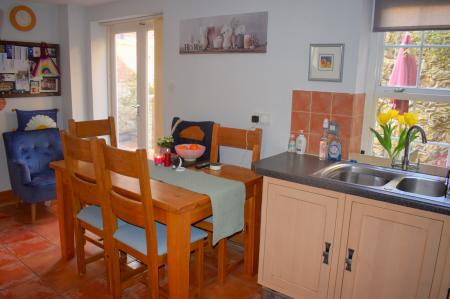 4 bedroom Detached house for sale in Plough Hill, Caistor, LN7