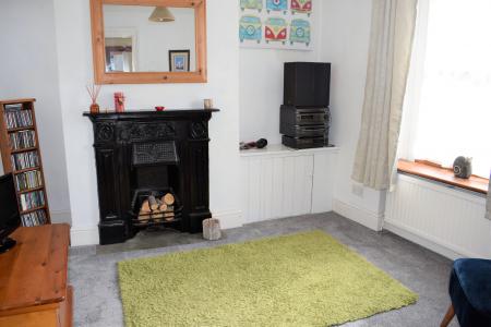 4 bedroom Detached house for sale in Plough Hill, Caistor, LN7