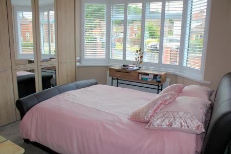 2 bedroom Detached bungalow for sale in South View, Broughton, DN20