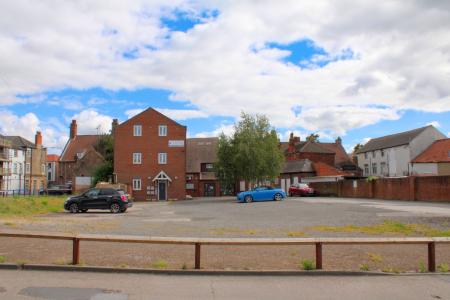 0 bedroom Land (Residential) for sale in Springs Way, Brigg, DN20