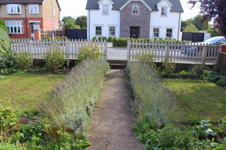 4 bedroom Detached house for sale in St Helens Road, Brigg, DN20