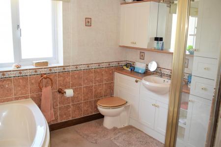 4 bedroom Detached house for sale in West Street, North Kelsey, LN7