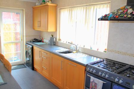 3 bedroom Detached house for sale in Westwood, Broughton, DN20