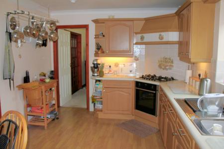 4 bedroom Detached house for sale in Woodland View, Barnetby, DN38