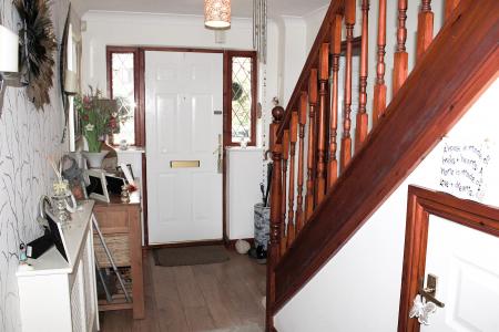 4 bedroom Detached house for sale in Woodland View, Barnetby, DN38