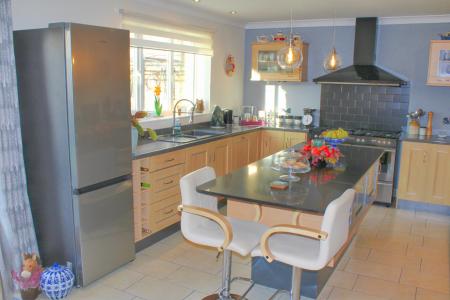 3 bedroom Bungalow for sale in Church Hill, Grasby, Barnetby, DN38