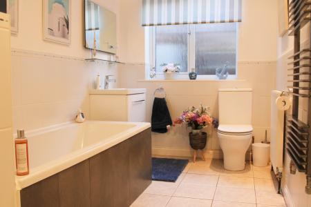 3 bedroom Bungalow for sale in Church Hill, Grasby, Barnetby, DN38