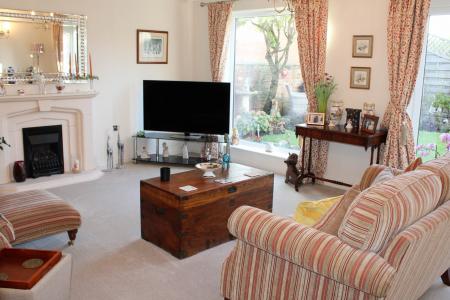 3 bedroom Bungalow for sale in Church Hill, Grasby, Barnetby, DN38