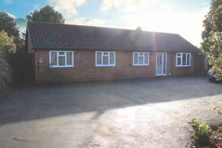 Main Street, Worlaby, DN20