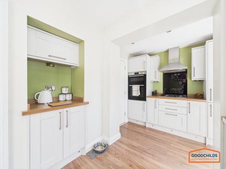 4 bedroom Semi-detached house for sale in Anglesey Road, Brownhills, WS8