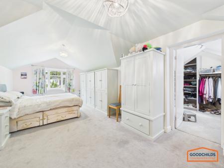 4 bedroom Detached bungalow for sale in Chester Road North, Brownhills, WS8