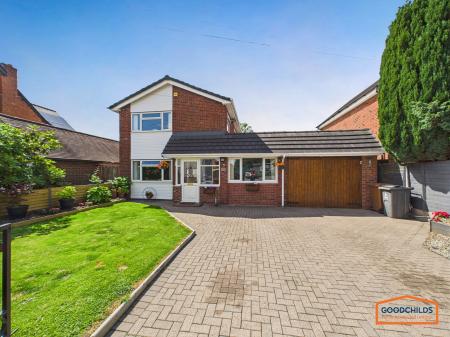 3 bedroom Detached house for sale in Vicarage Road, Brownhills, WS8