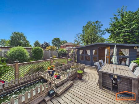 3 bedroom Detached house for sale in Vicarage Road, Brownhills, WS8