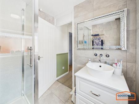 3 bedroom Detached house for sale in Vicarage Road, Brownhills, WS8