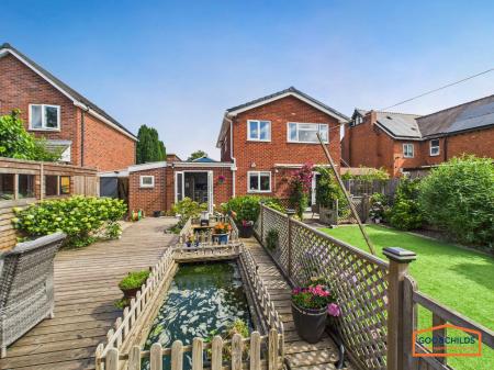 3 bedroom Detached house for sale in Vicarage Road, Brownhills, WS8