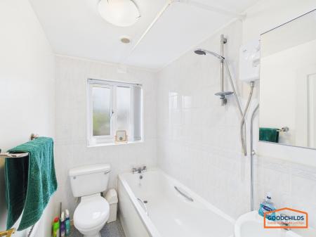 2 bedroom Terraced House to let in Millennium Close, Pelsall, WS3