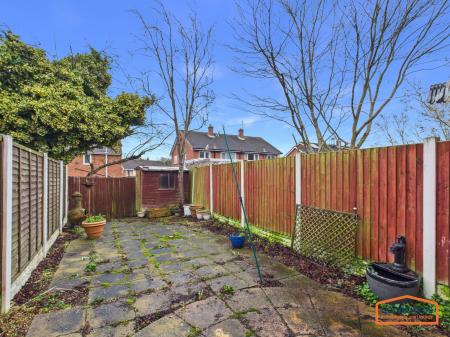 2 bedroom Terraced House to let in Millennium Close, Pelsall, WS3