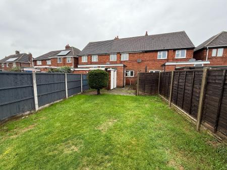 3 bedroom Terraced House to let in Acresford Road, Donisthorpe, DE12