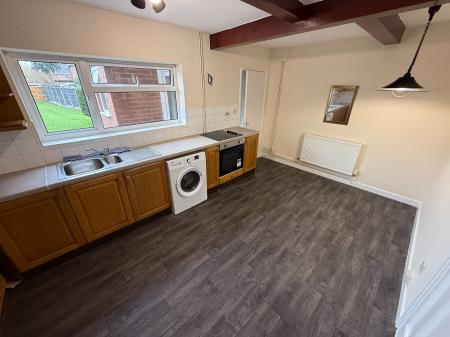 3 bedroom Terraced House to let in Acresford Road, Donisthorpe, DE12