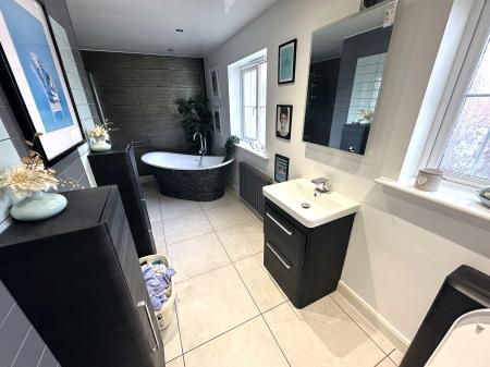 3 bedroom Detached house for sale in Castilla Place, Burton-on-Trent, DE13