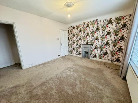 4 bedroom Detached house for sale in Church Road, Stretton, Burton-on-Trent, DE13