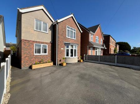 Church Road, Stretton, Burton-on-Trent, DE13