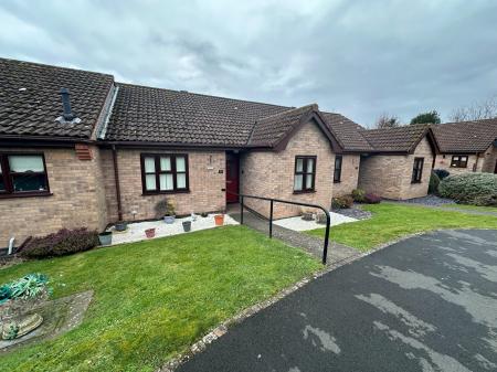 Holly Green, Stapenhill, Burton-on-Trent, DE15