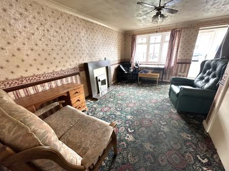 2 bedroom Semi-detached house for sale in Short Street, Stapenhill, Burton-on-Trent, DE15