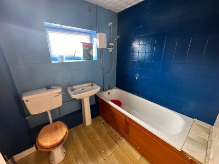 2 bedroom Semi-detached house for sale in Short Street, Stapenhill, Burton-on-Trent, DE15