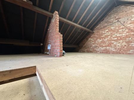 4 bedroom Detached bungalow for sale in The Dingle, Stapenhill, Burton-on-Trent, DE15