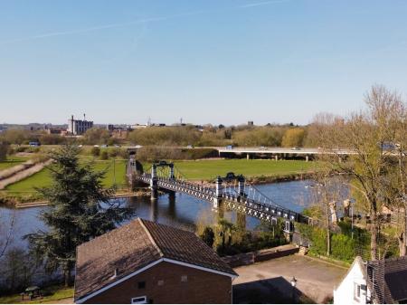 4 bedroom Detached bungalow for sale in The Dingle, Stapenhill, Burton-on-Trent, DE15