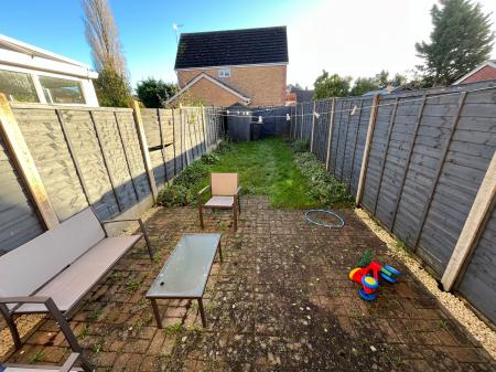 2 bedroom Terraced House to let in Wetherby Court, Burton-On-Trent, DE14