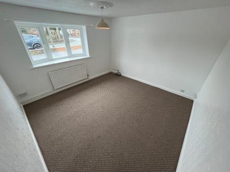 2 bedroom Bungalow to let in Fullbrook Ave, Burton-On-Trent, DE13