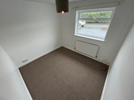 2 bedroom Bungalow to let in Fullbrook Ave, Burton-On-Trent, DE13