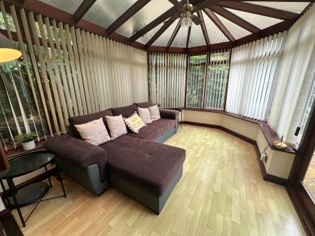 4 bedroom Detached house for sale in Alexandra Road, Burton-on-Trent, DE15